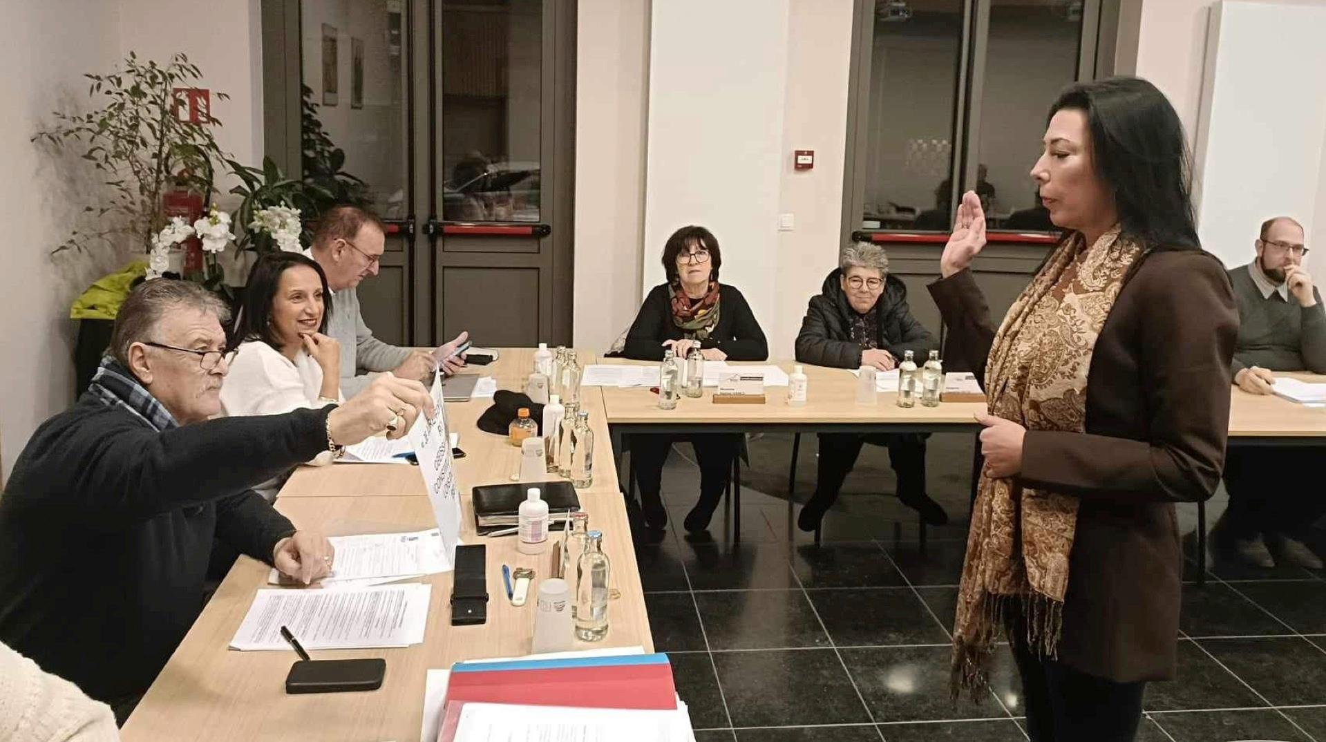 Virginie Dumortier remplace Laurent Deweer au conseil communal de Bernissart