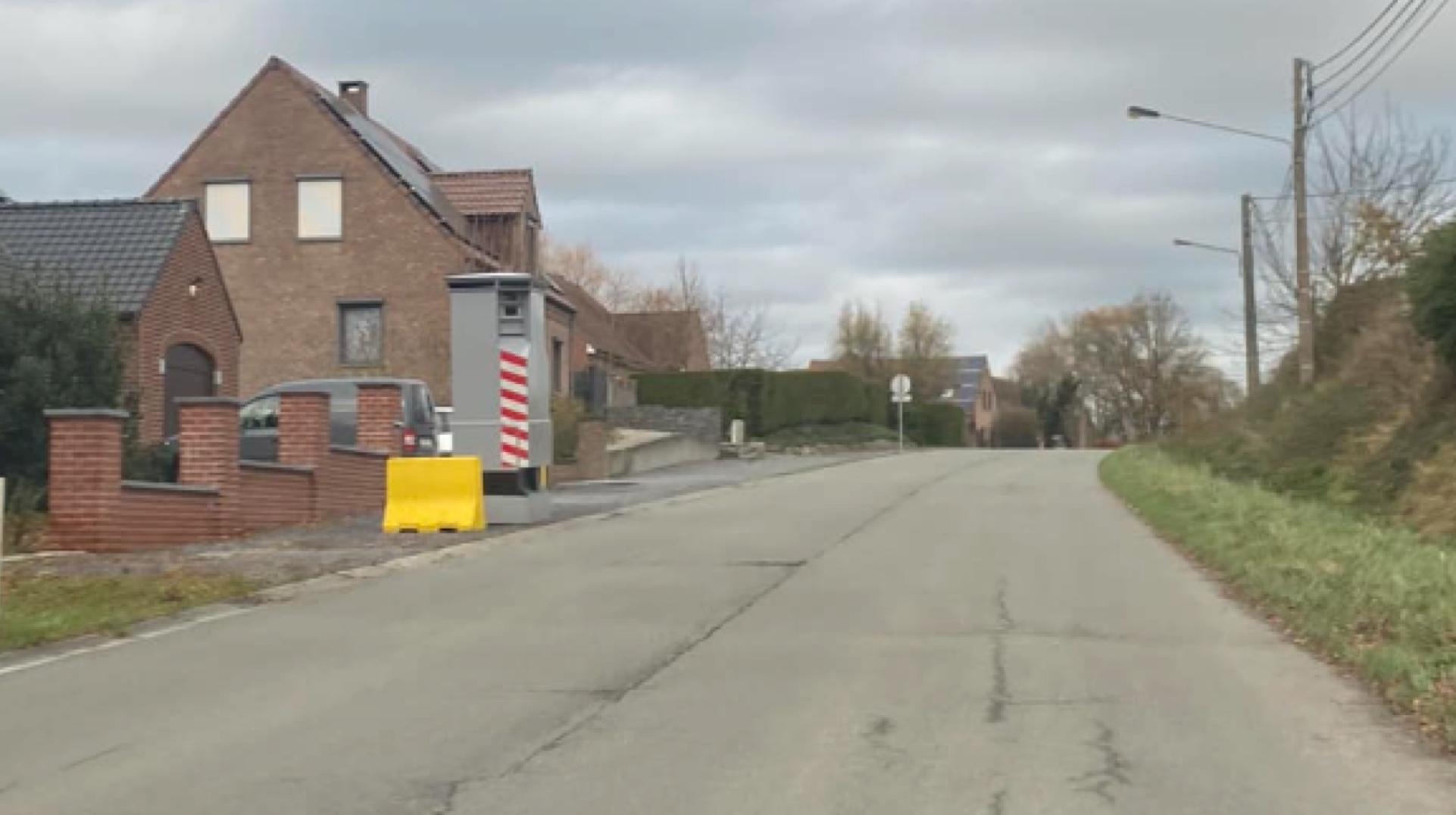 Un lidar installé à la rue du Trieu à Chapelle-à-Wattines