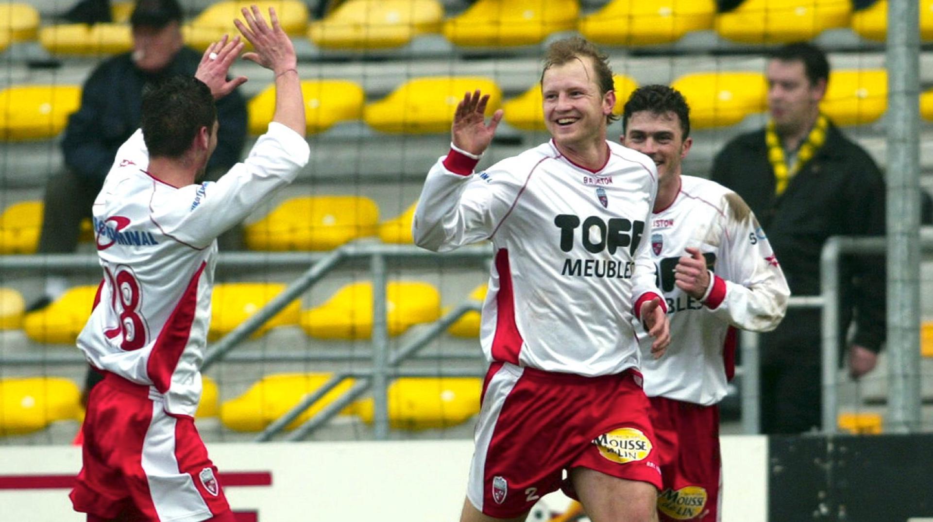 L'ancien joueur de l'Excelsior Mouscron Stephen Laybutt est décédé à l'âge de 46 ans