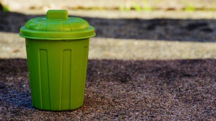 Neige : les collectes des poubelles pourraient débuter plus tard ce jeudi