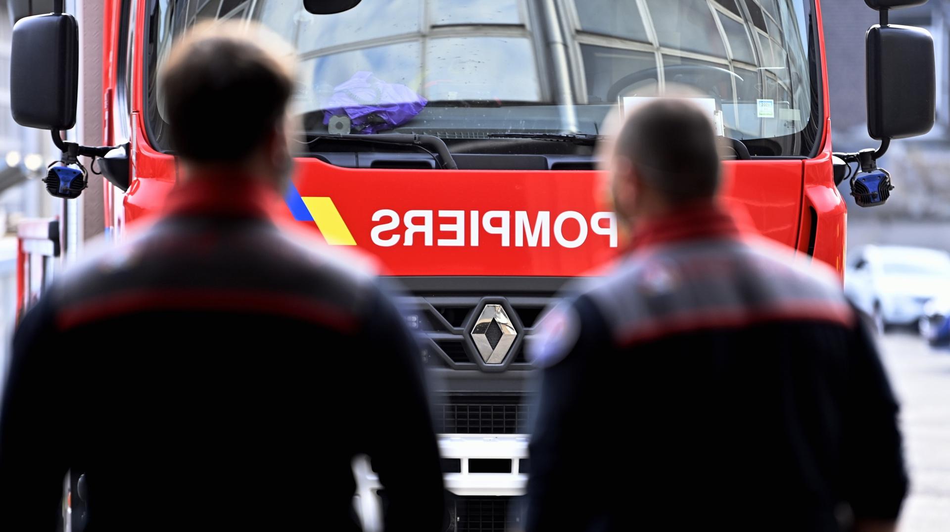 Ralentissements sur l’autoroute E403 : une camionnette a pris feu peu après Templeuve