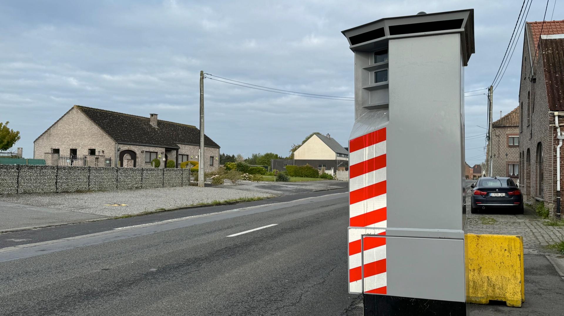 Un lidar installé à la rue Neuve à Ellignies-Sainte-Anne