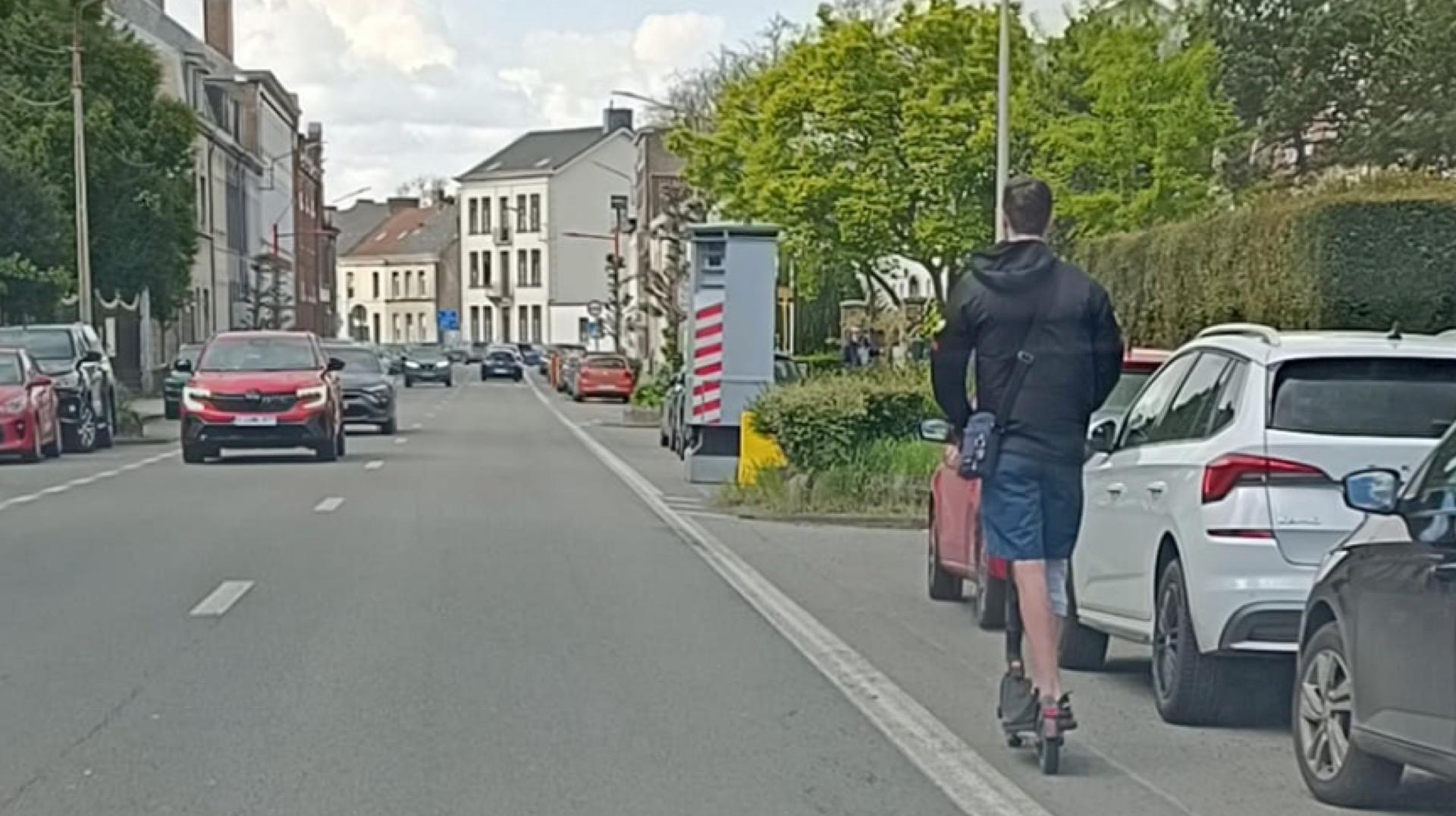 Un lidar installé dans le centre de Péruwelz sur la N60