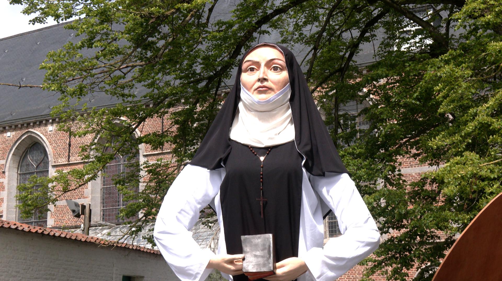 Jeanne Duquesne, nouvelle géante de Lessines, a été baptisée