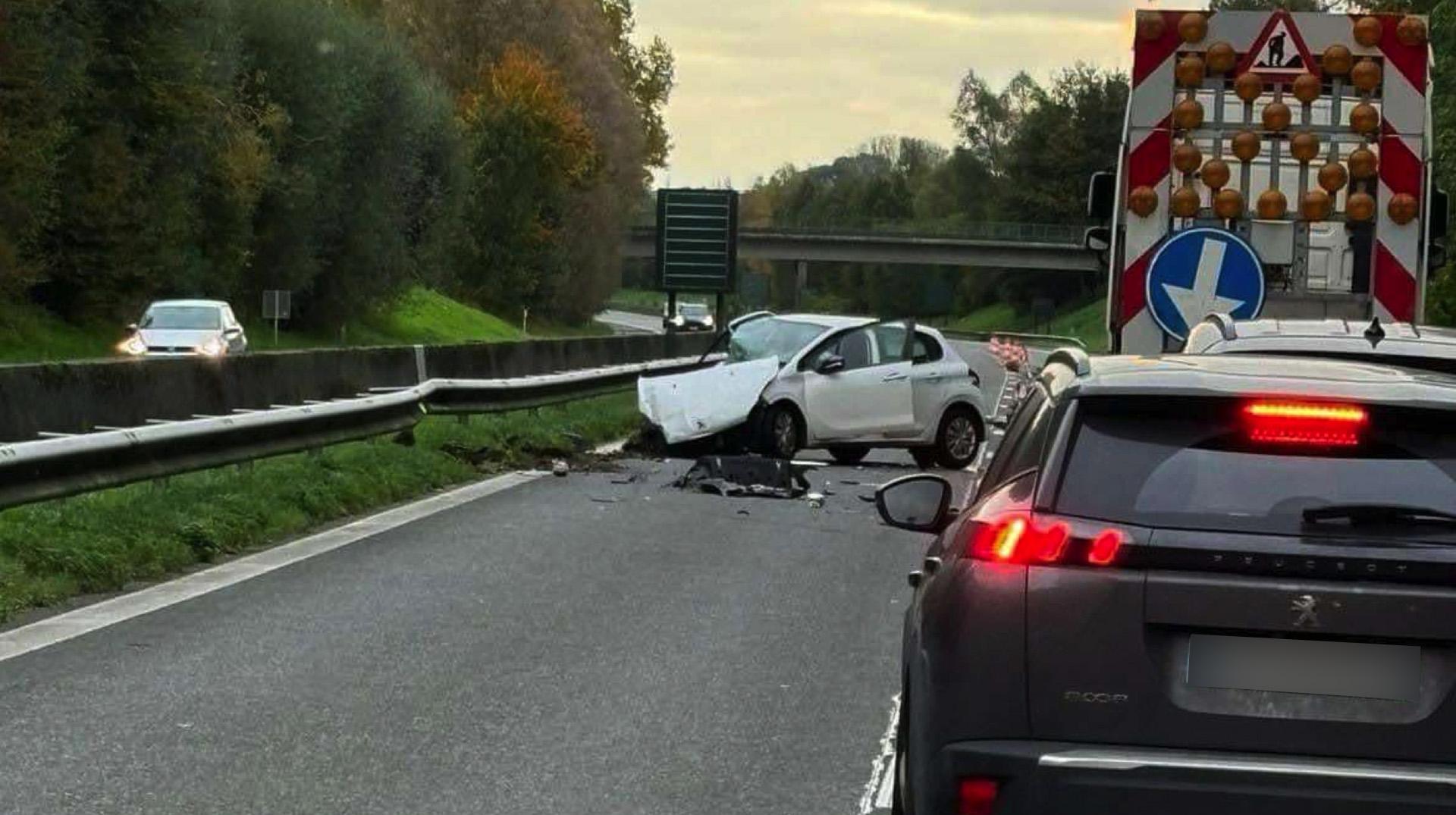 L'autoroute A8 à l'arrêt suite à un accident à hauteur de Mainvault