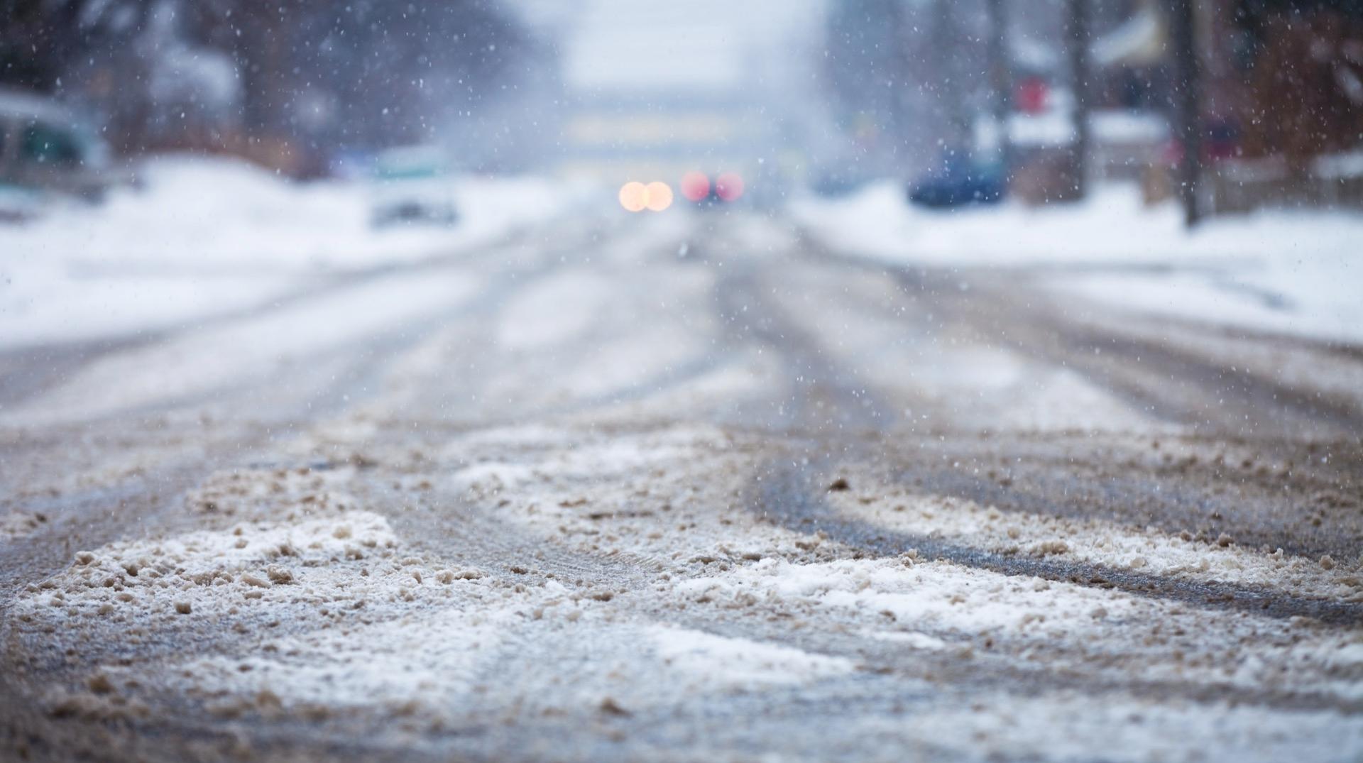 Neige et risque de verglas : la vigilance est de mise sur les routes