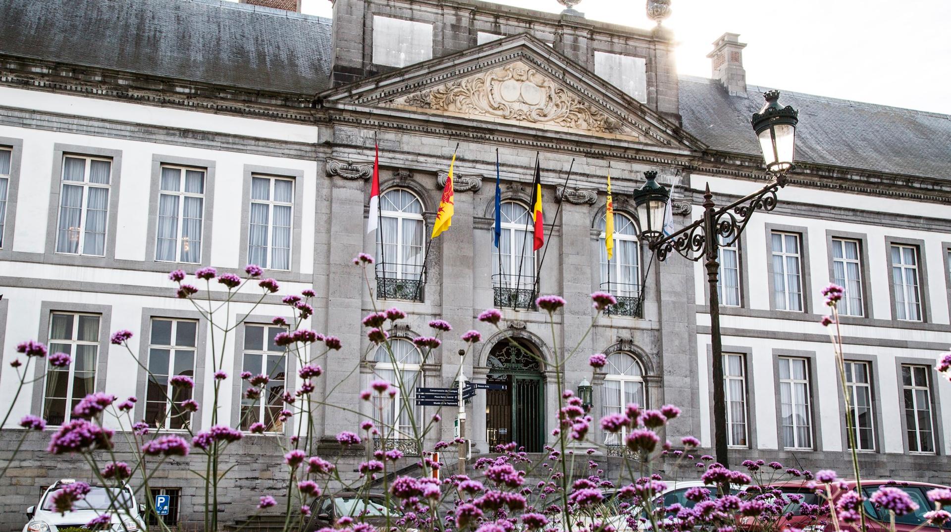 Tournai : les travaux d'aménagement autour de l’Hôtel de Ville débuteront bientôt