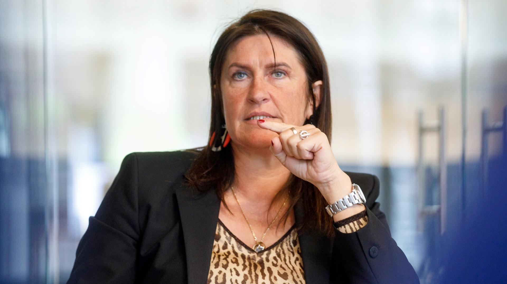 La nouvelle réunion du groupe de travail sur la réforme des médias de proximité qualifiée de «globalement très positive» par Jacqueline Galant