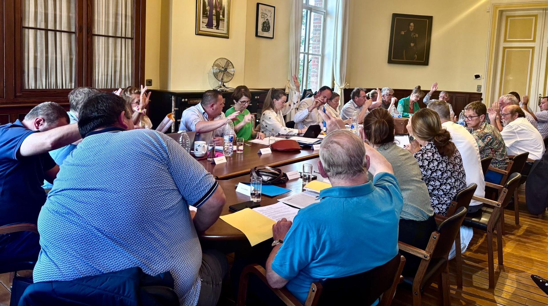 A l’unanimité, le conseil communal de Lessines marque son soutien à notélé