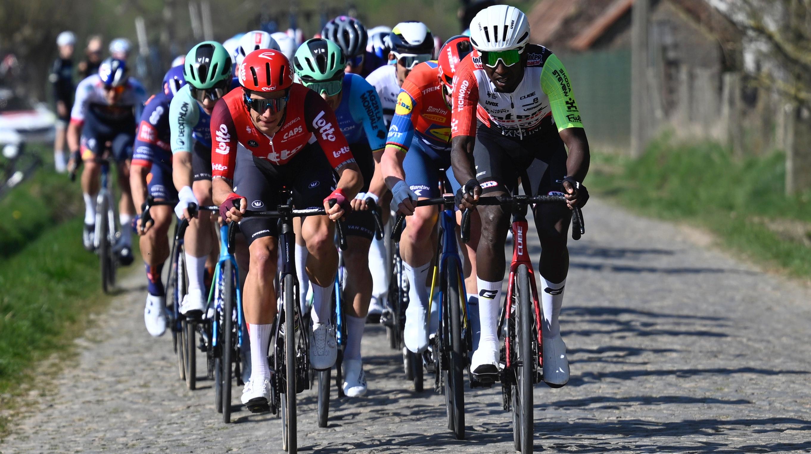 Cyclisme : vers une fusion des équipes Intermarché et Lotto