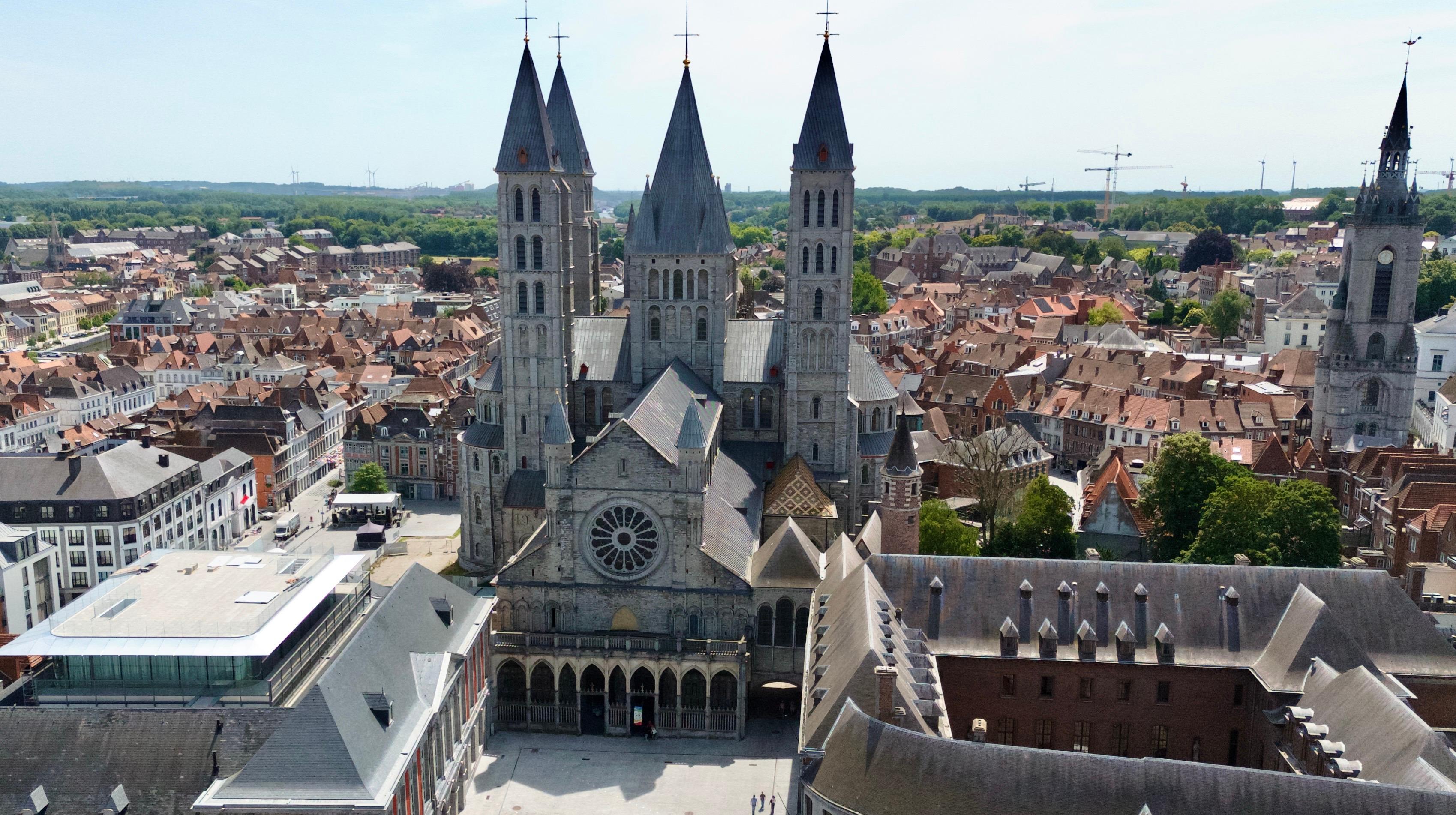 Tournai : la cathédrale fermée aux visiteurs après des coupures de courant