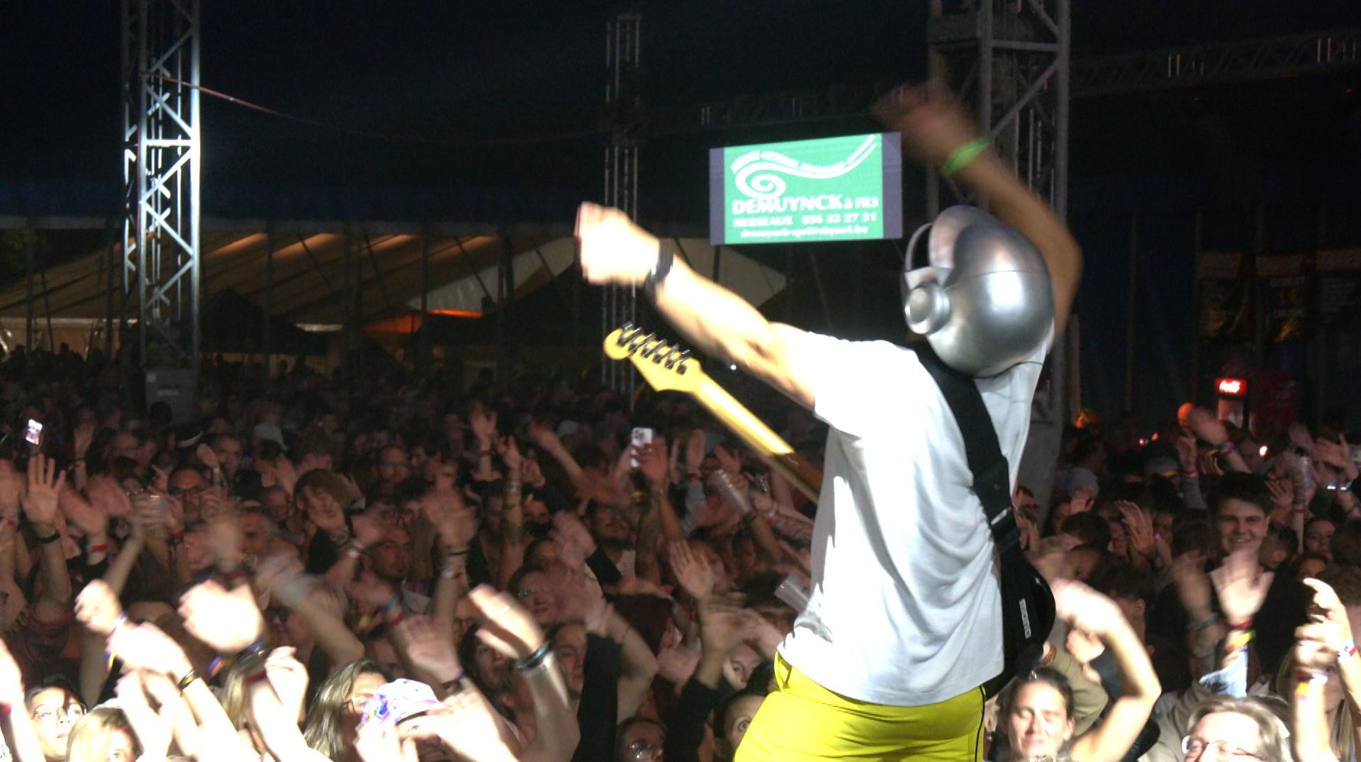 Festivibes vous emmène à Obigies et au château d'Attre avec les Poulycroc