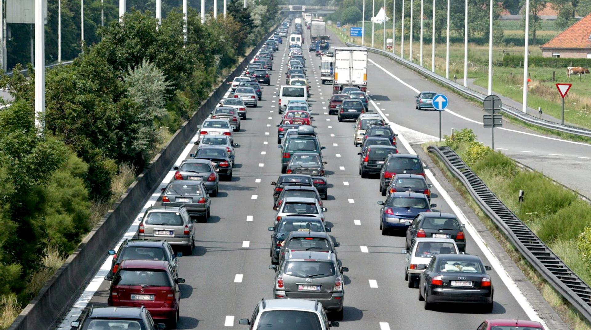 Un accident provoque de gros embarras de circulation sur l’A17 entre Mouscron et Tournai
