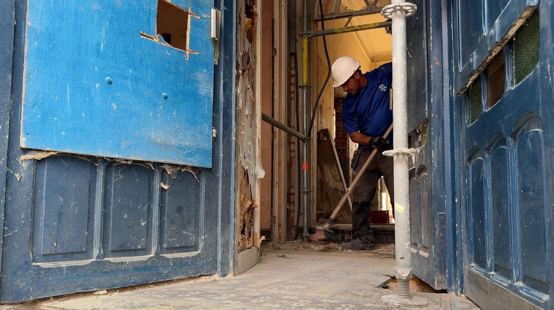 Les ouvriers en danger sur le chantier du 43A rue de Bruxelles à Enghien ?