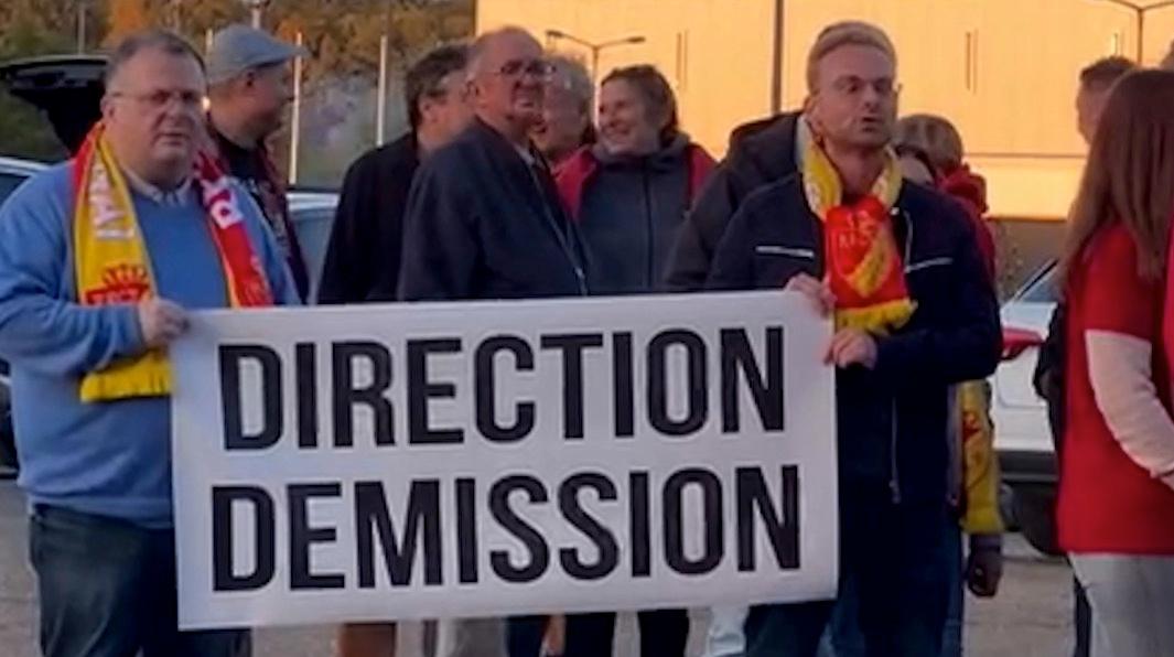 La grogne des supporters du RFC Tournai avant le match contre Flénu