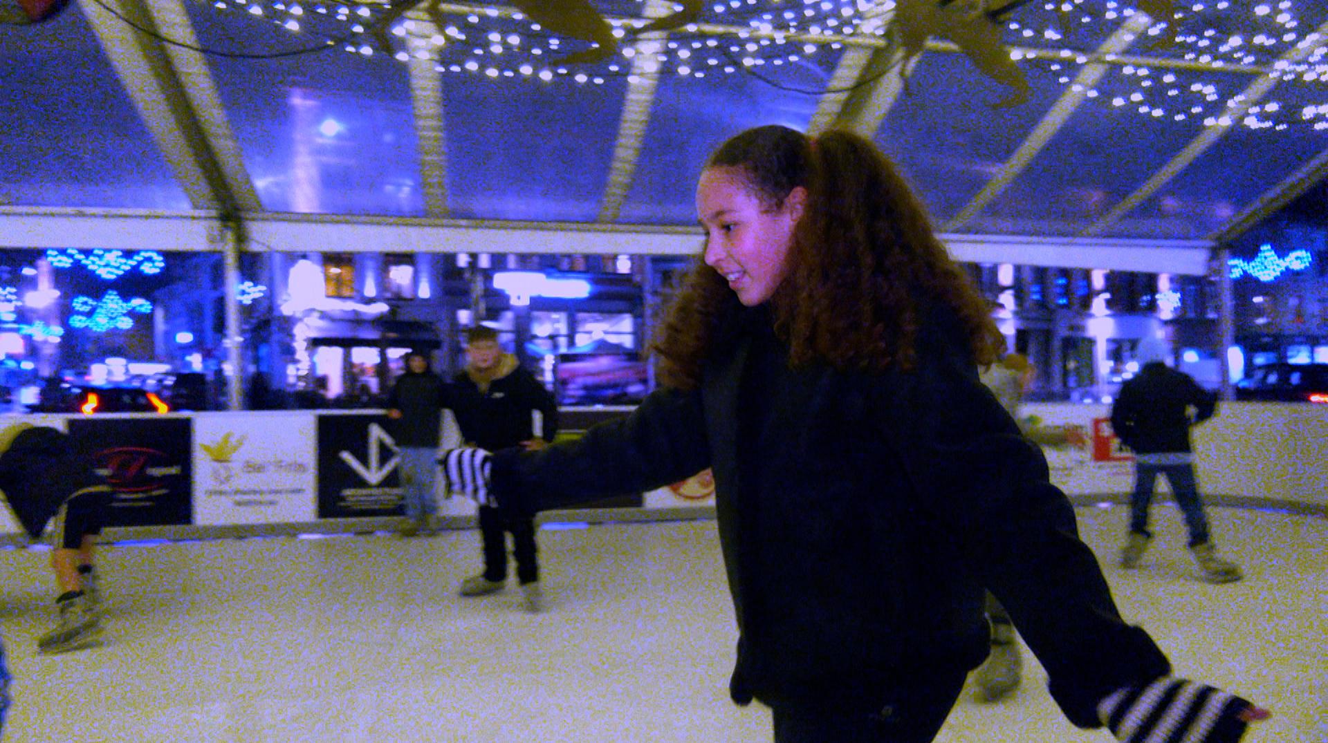 Féeries de Noël à Ath : retour d'une patinoire en vraie glace sur la Grand-Place