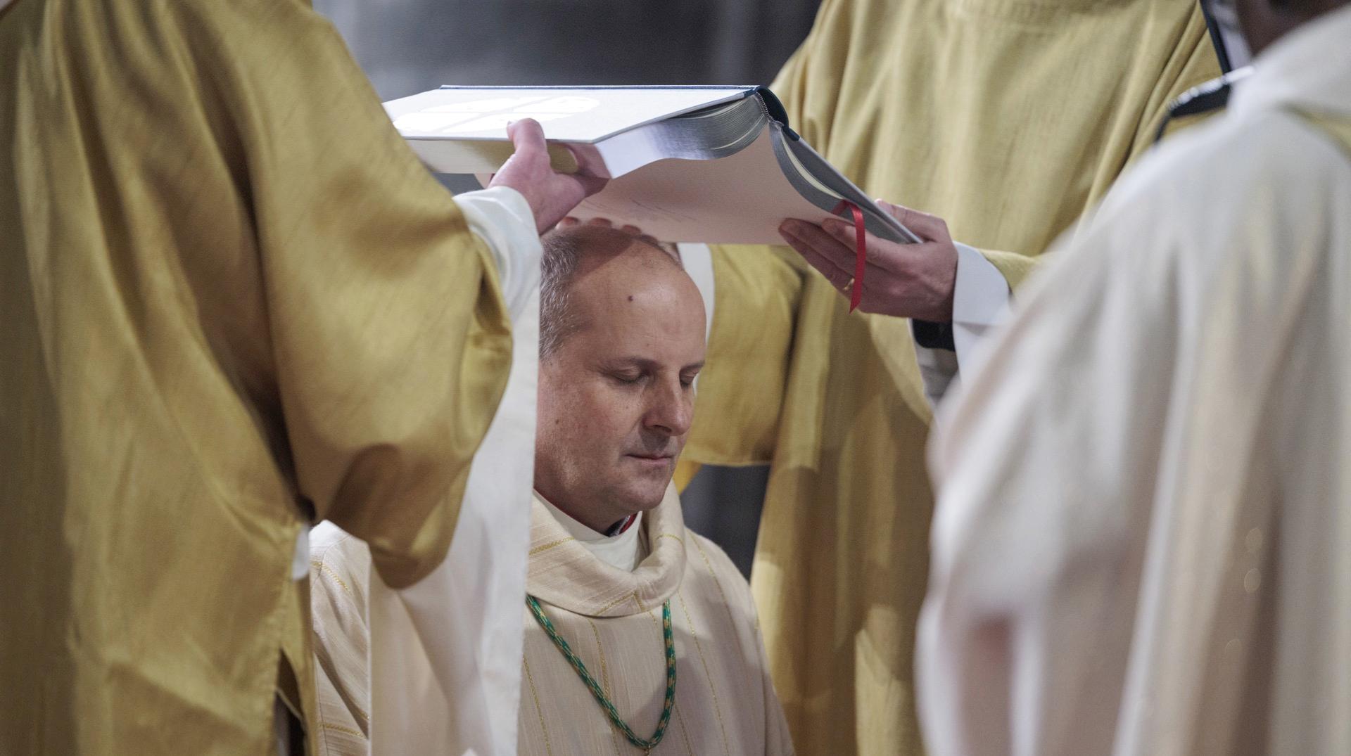 Revivez l'ordination épiscopale de Mgr Rossignol, nouvel évêque de Tournai