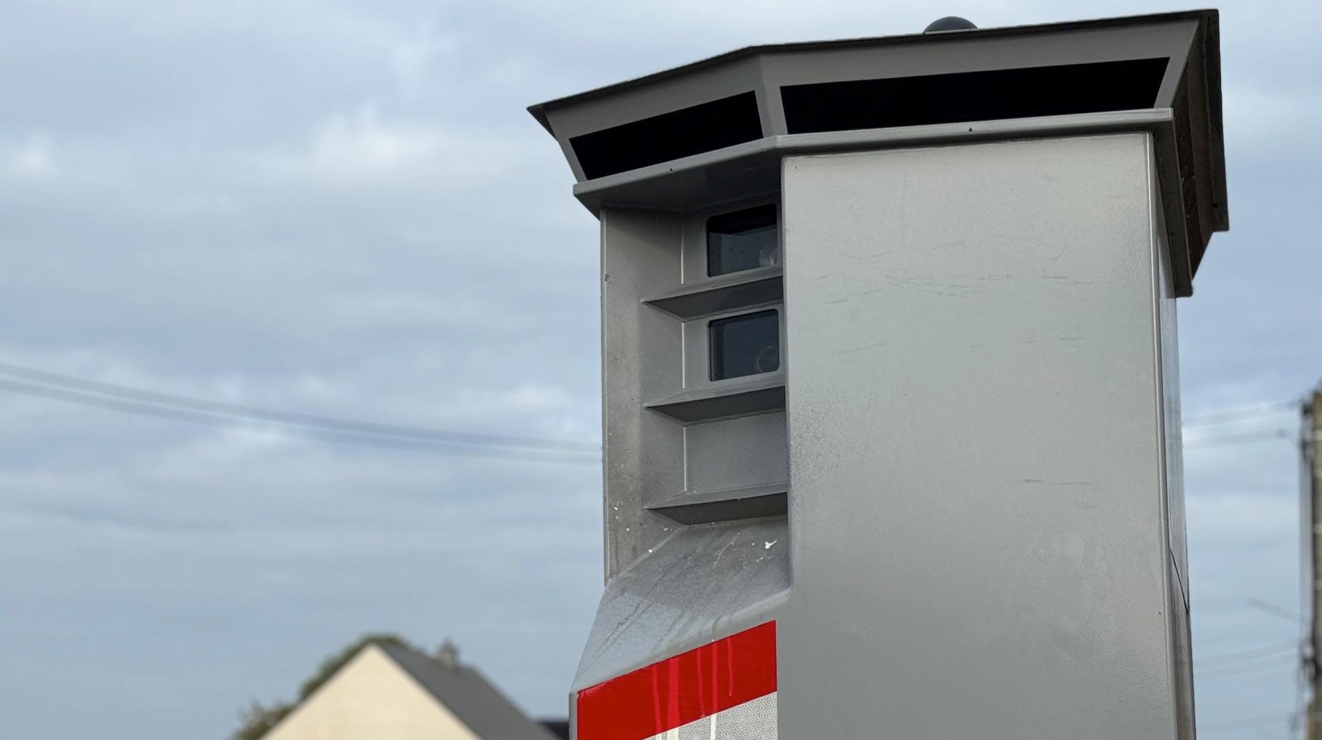 Warneton : un lidar installé le long de la chaussée de Lille