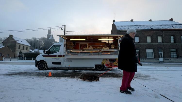 Malgré le froid et la neige, deux commerçants ont répondu présent au marché d'Antoing