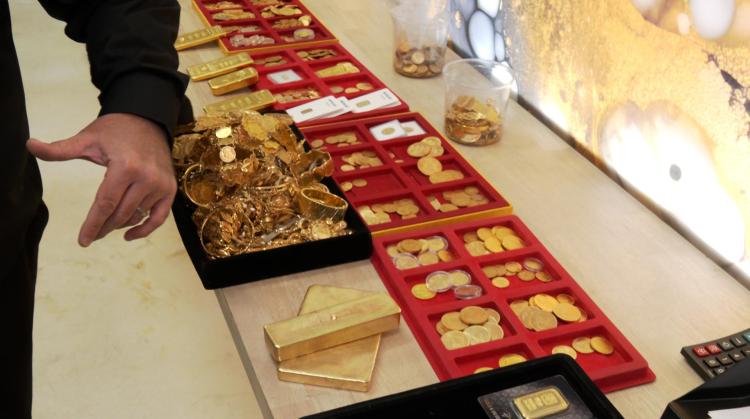 Dans les coulisses de l'or : ruée chez Gold & Silver Company  à Dottignies