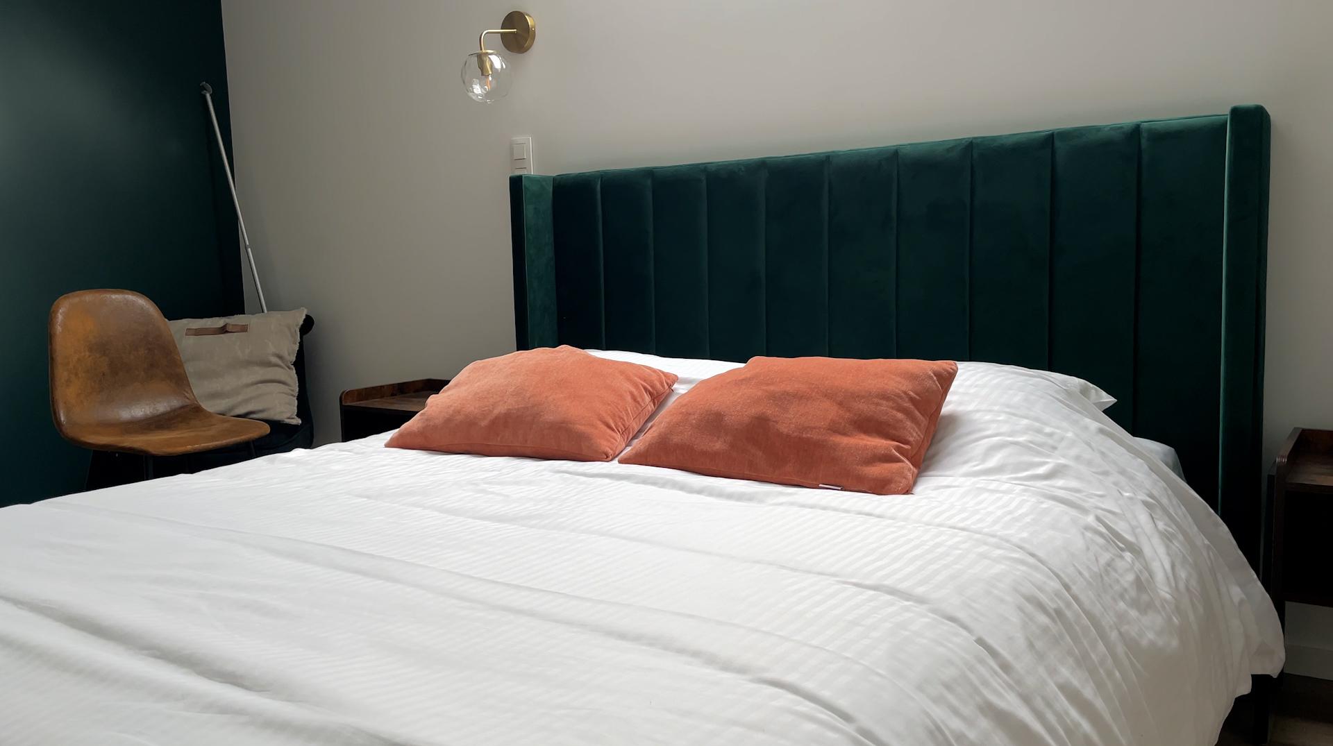 Une de hausse de TVA de 6 à 12% et une nouvelle taxe de séjour provinciale : soupe à la grimace pour les hébergements touristiques