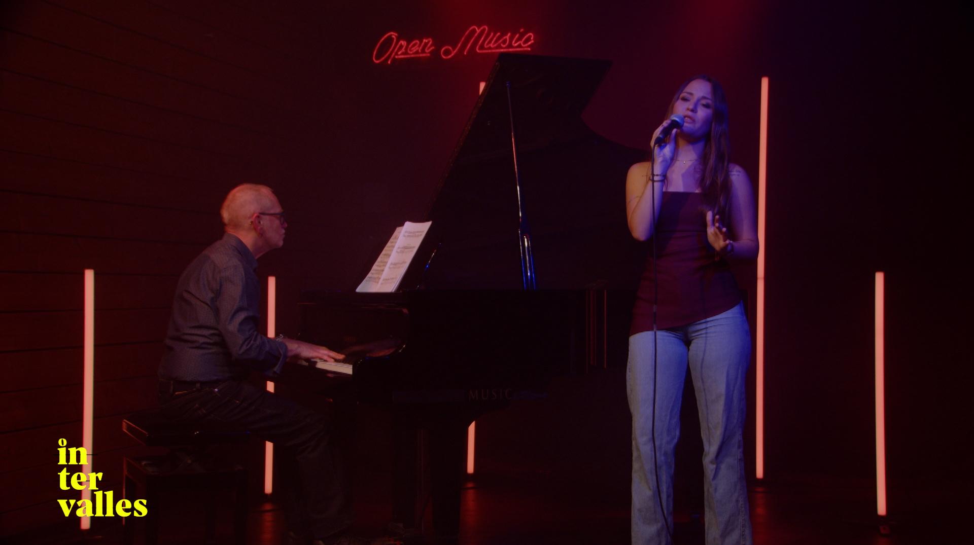 Intervalles : Louisa et Mariefred en live