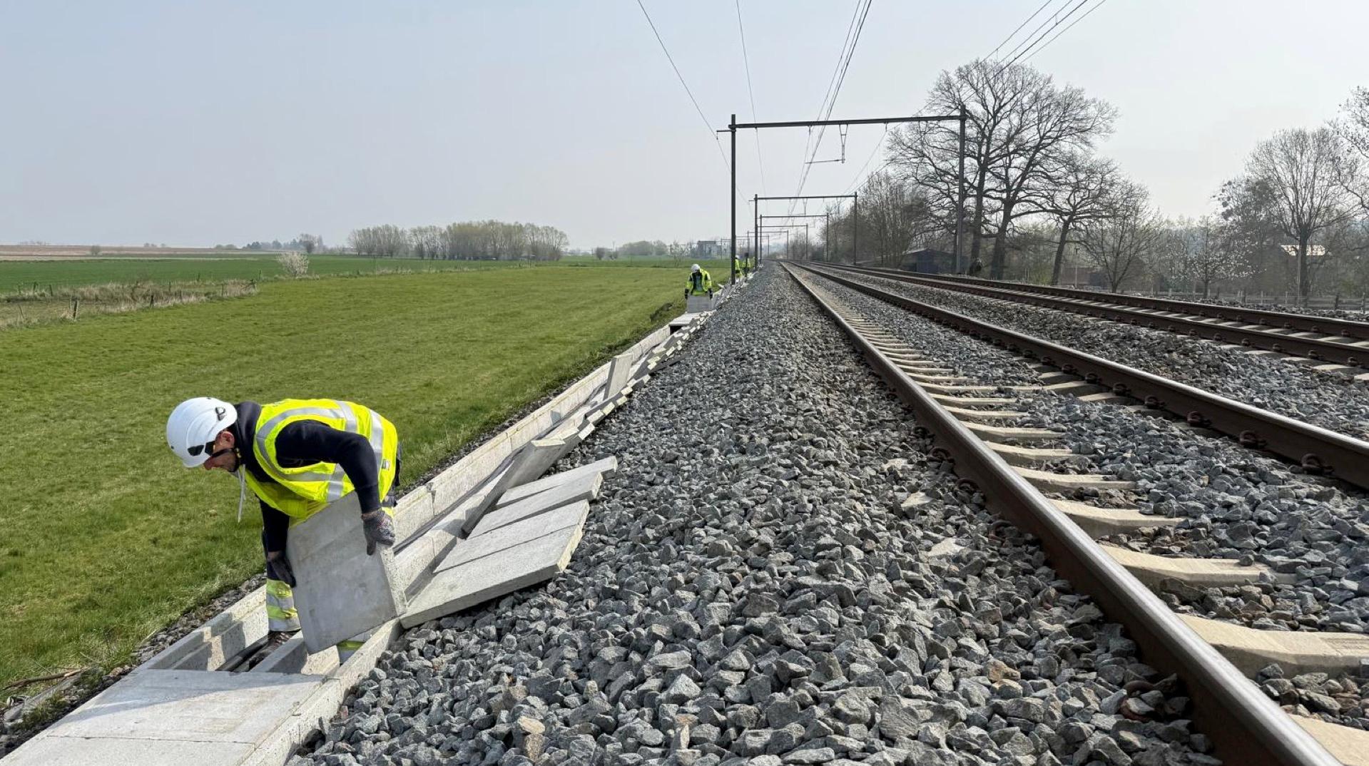 Circulation des trains interrompue entre Ath et Enghien suite à un important vol de câbles