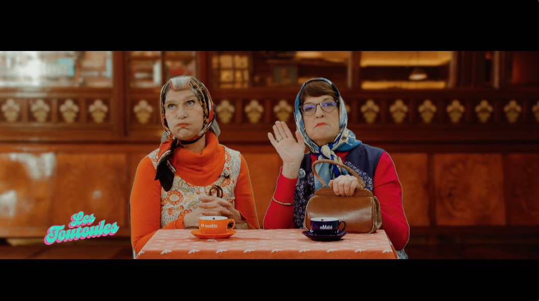 Les Toutoules : Léontine et Mariette au Marché aux Fleurs