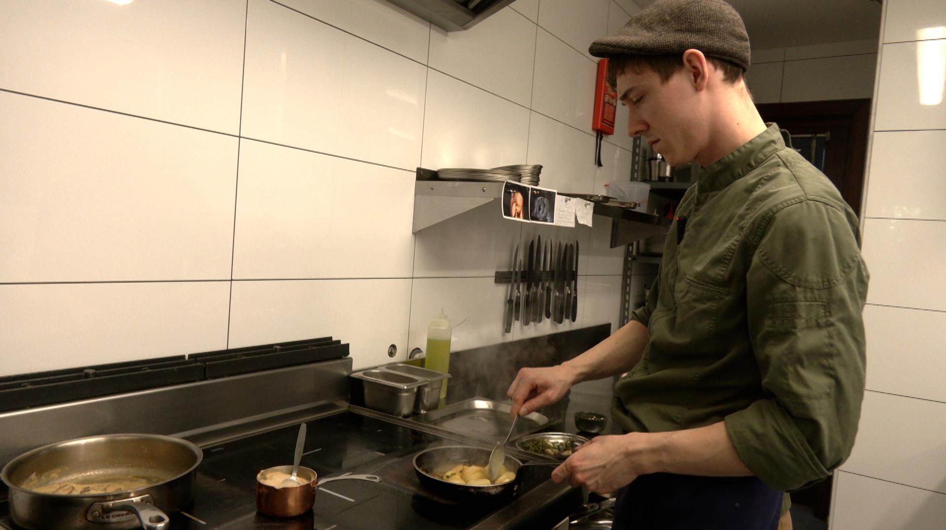 Tom Moreau, chef de la Table de Jeanne à Silly,  4e du concours du meilleur jeune rôtisseur