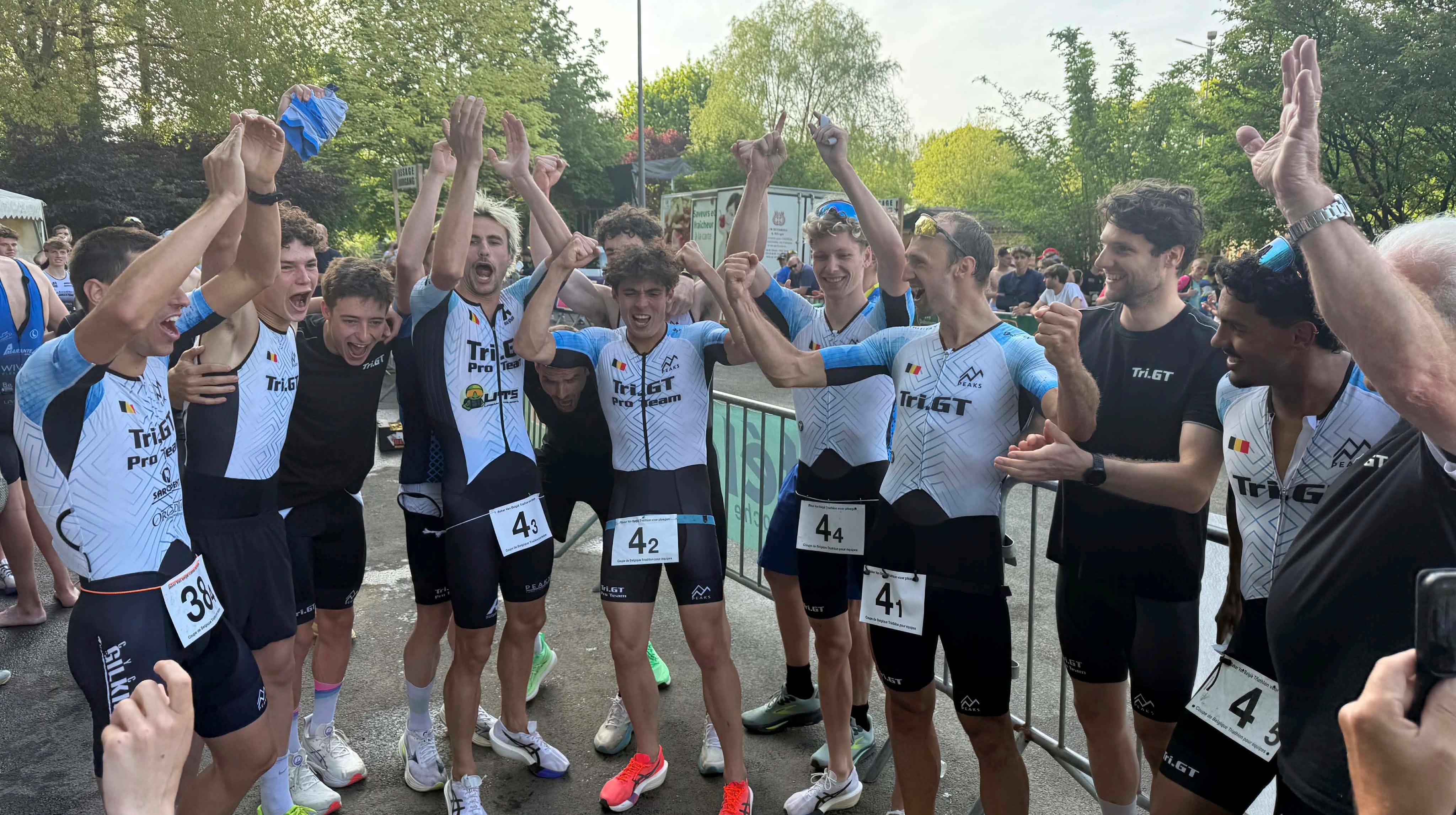 Triathlon: le TriGT champion de Belgique par équipe