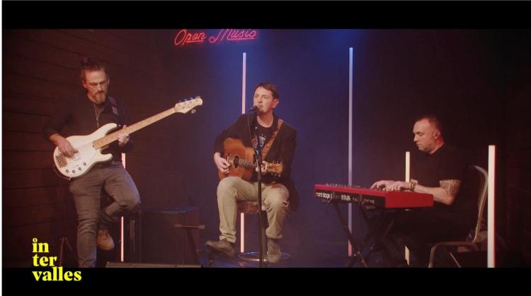Intervalles: Green Violinist et Groinck en live