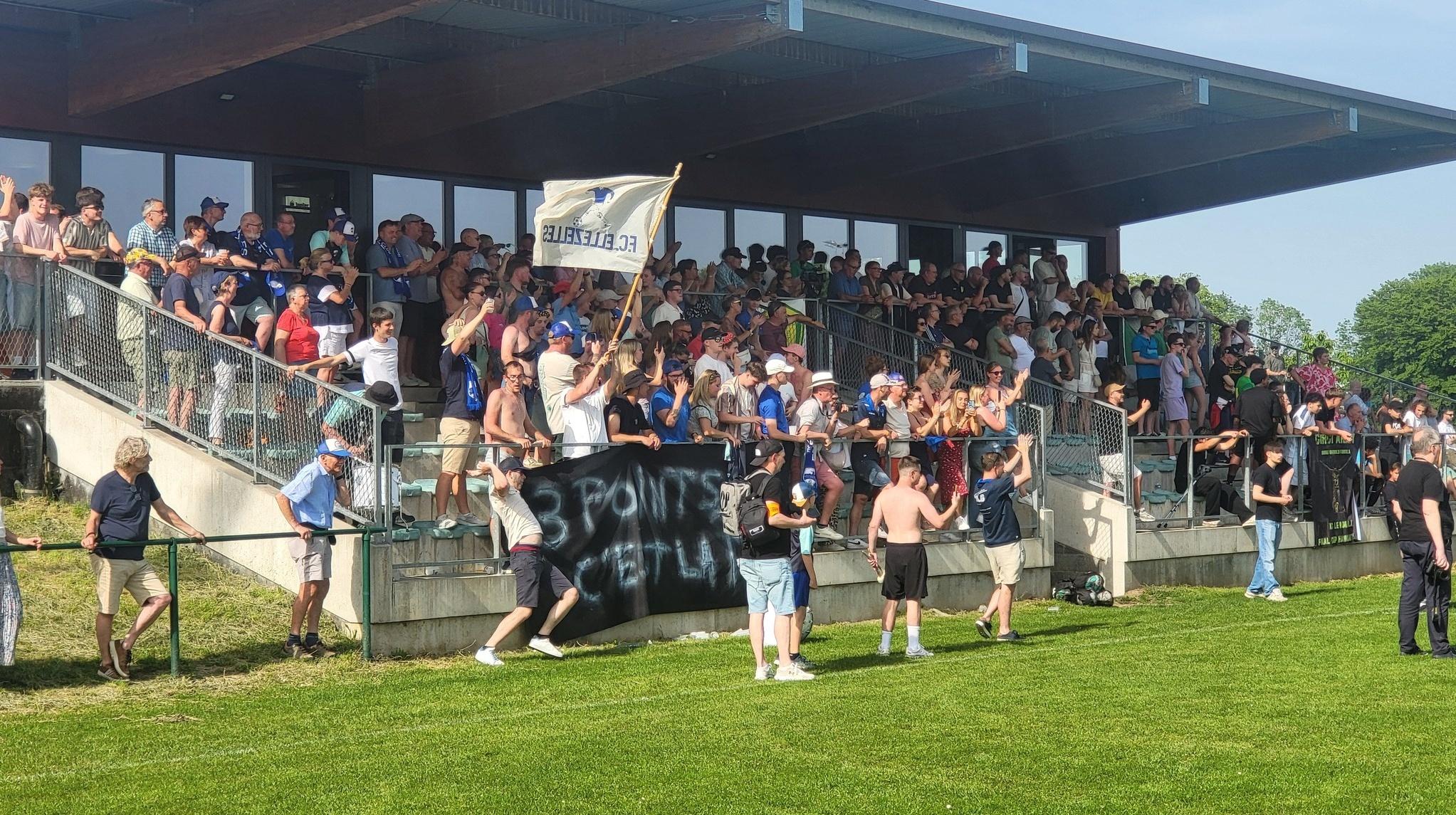 Football P2 : Ellezelles fait match nul au Roeulx (1-1) et accède à la P1 la saison prochaine