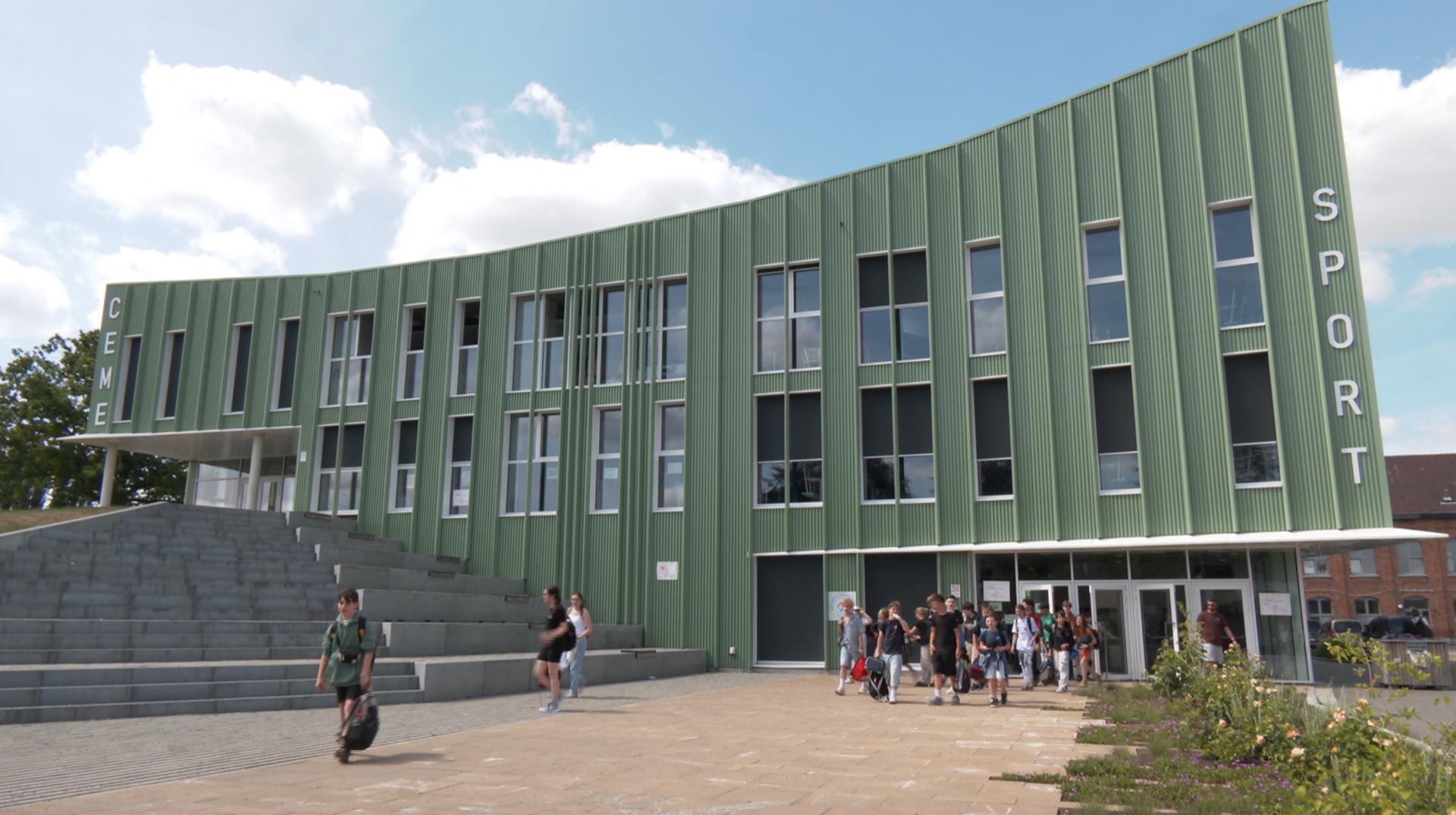 Estaimpuis : les examens seront finalement maintenus au CEME