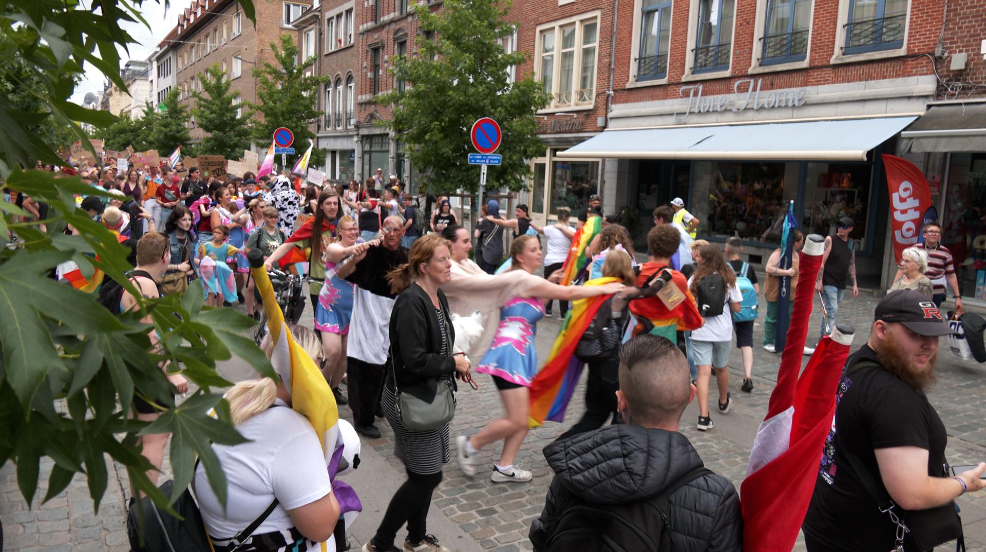Pride de Tournai : les organisateurs dénoncent l'interdiction de certains symboles lors du cortège