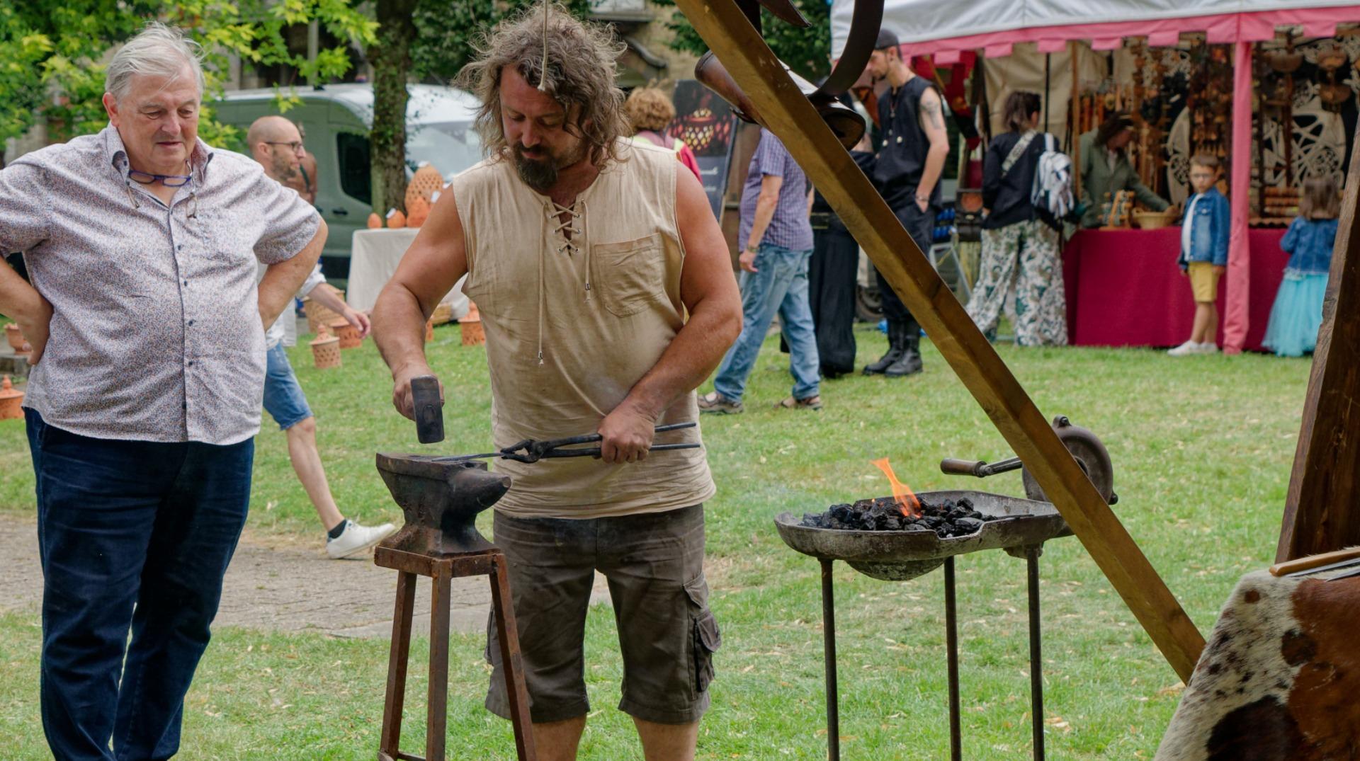 Tournai : la foire médiévale s’installe dans le parc Saint-Jean