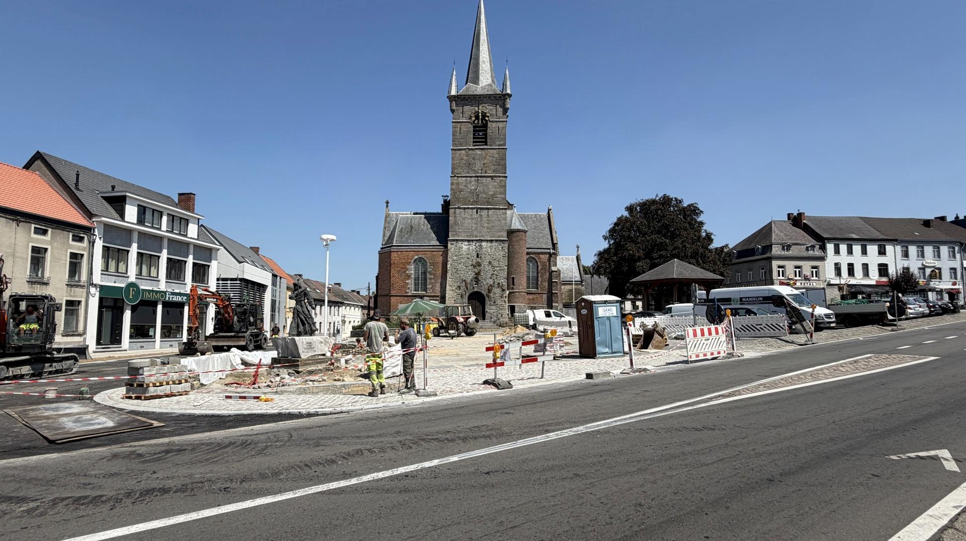 Flobecq : la Grand-Place poursuit sa mue, fin du chantier attendue en octobre