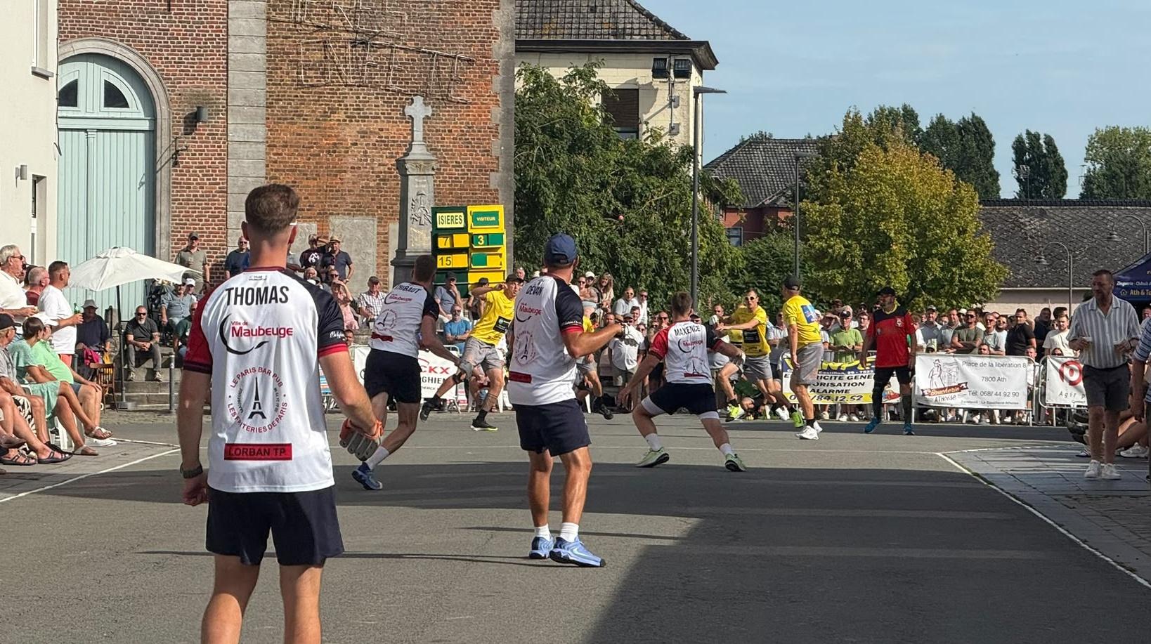 Balle pelote N1: Isières bat Maubeuge et reste dans la course au titre !