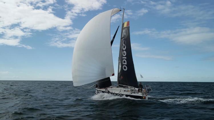 Le vent des hommes : l'Atlantique à la voile en 24 jours