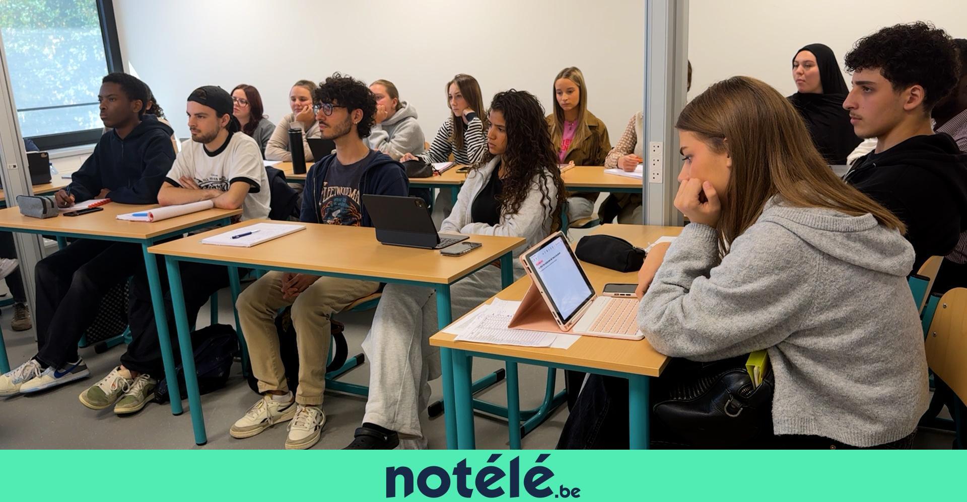 Hoger onderwijs: moeten Franse studenten meer betalen?