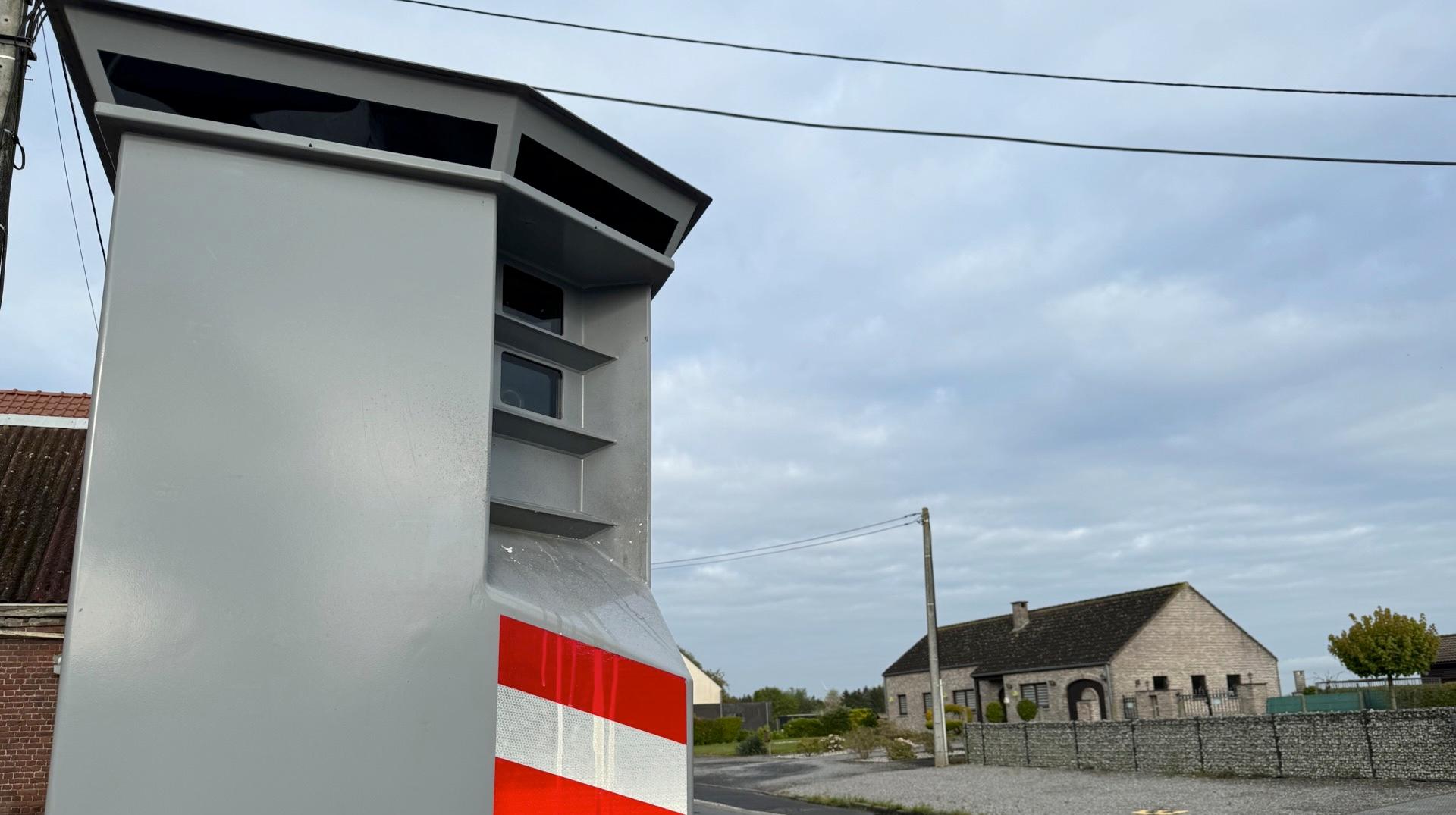 Flobecq s’équipe de cinq radars préventifs pour lutter contre les excès de vitesse