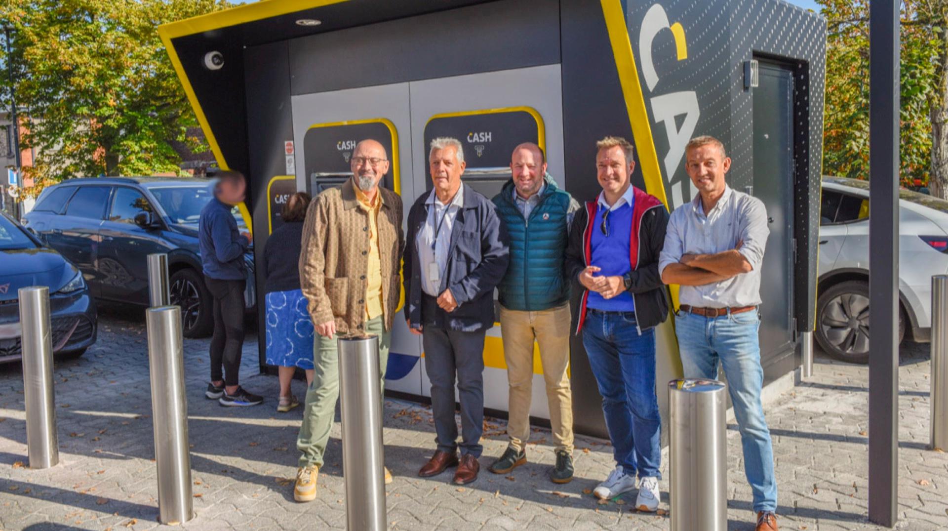 Ath : un nouveau point CASH mis en service à la place de la Libération