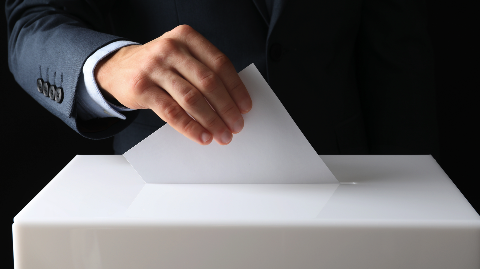 Politique : 46 élus communaux en moins en Wallonie picarde dès 2030