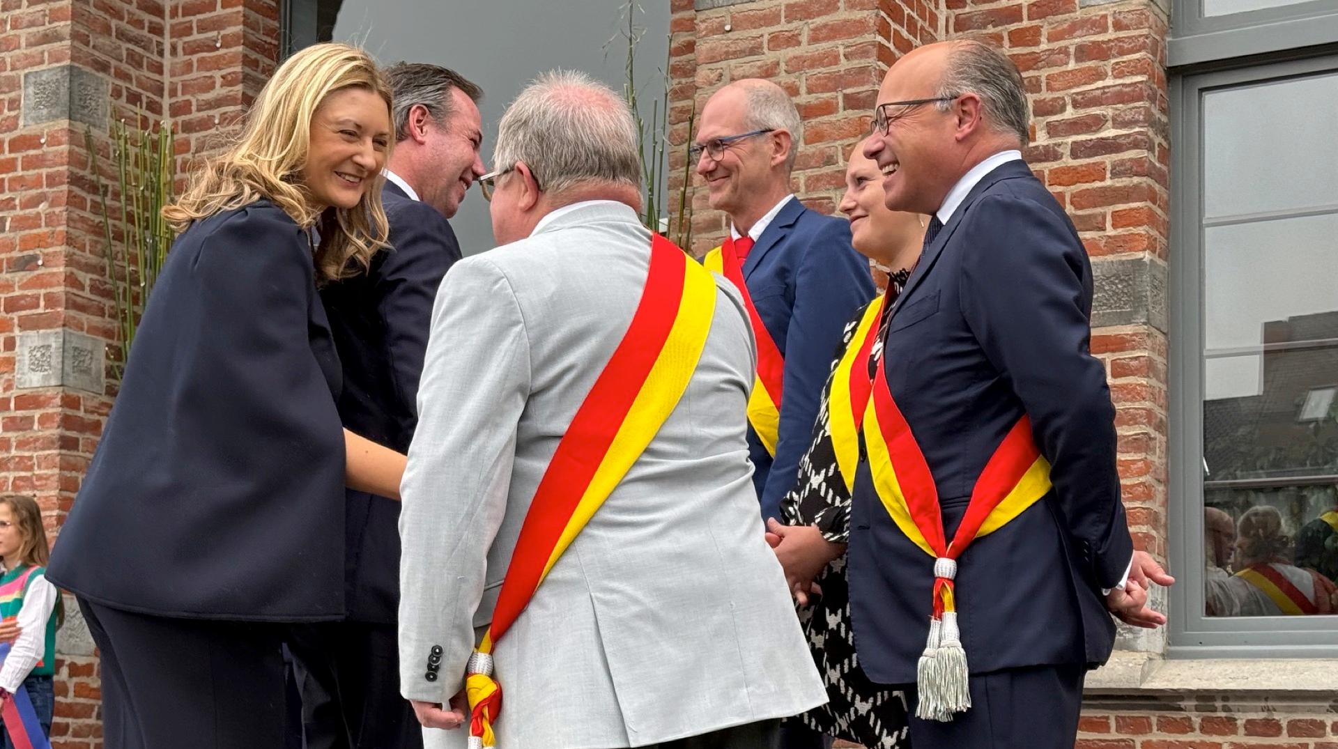Frasnes : le Grand-Duc et la Grande-Duchesse de Luxembourg en visite