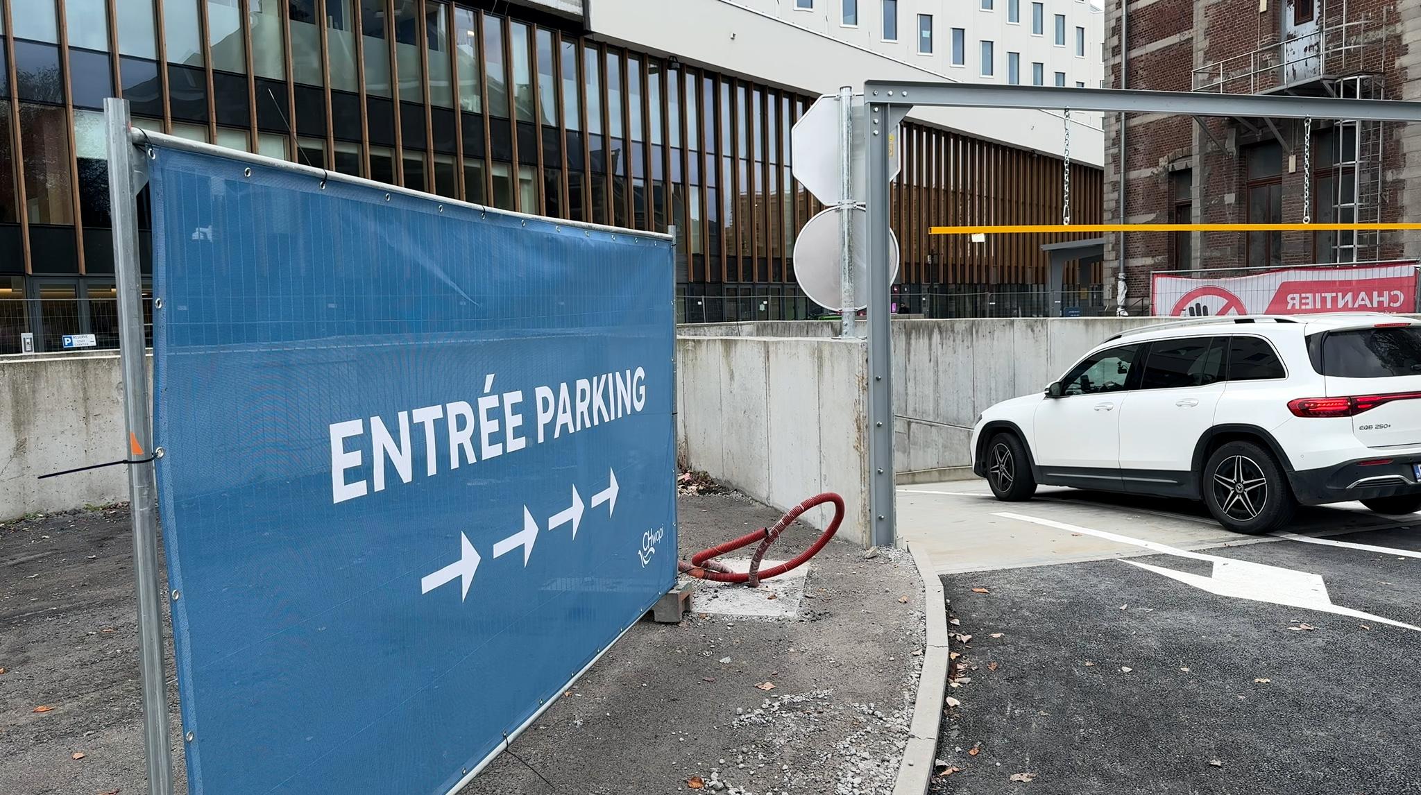CHwapi : les 950 places de parking du nouvel hôpital seront-elles aussi utilisées par le personnel ?