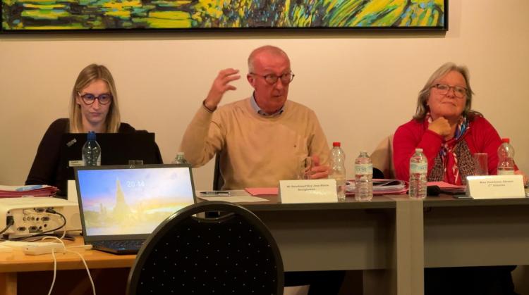 Mont-de-l'Enclus : l'opposition boycotte le conseil communal, le bourgmestre s'en prend aussi à Ipalle