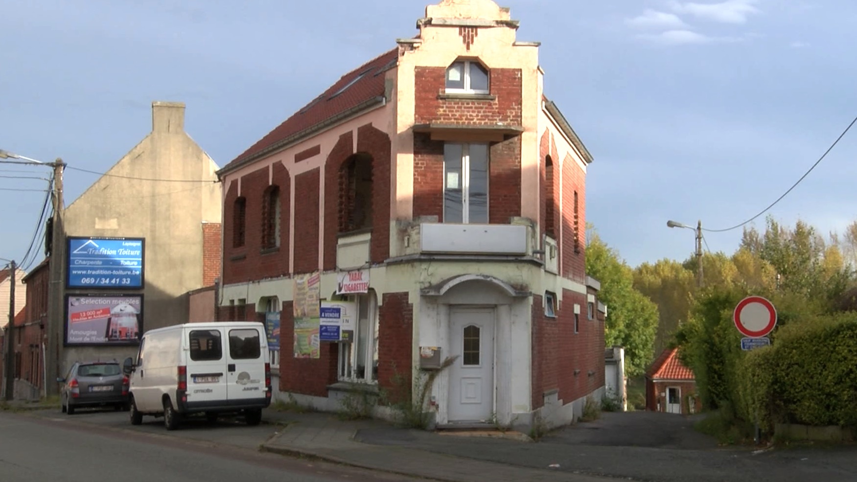 Une maison de Tourisme dans l'ancien café «Le Tartuffe» à Brunehaut
