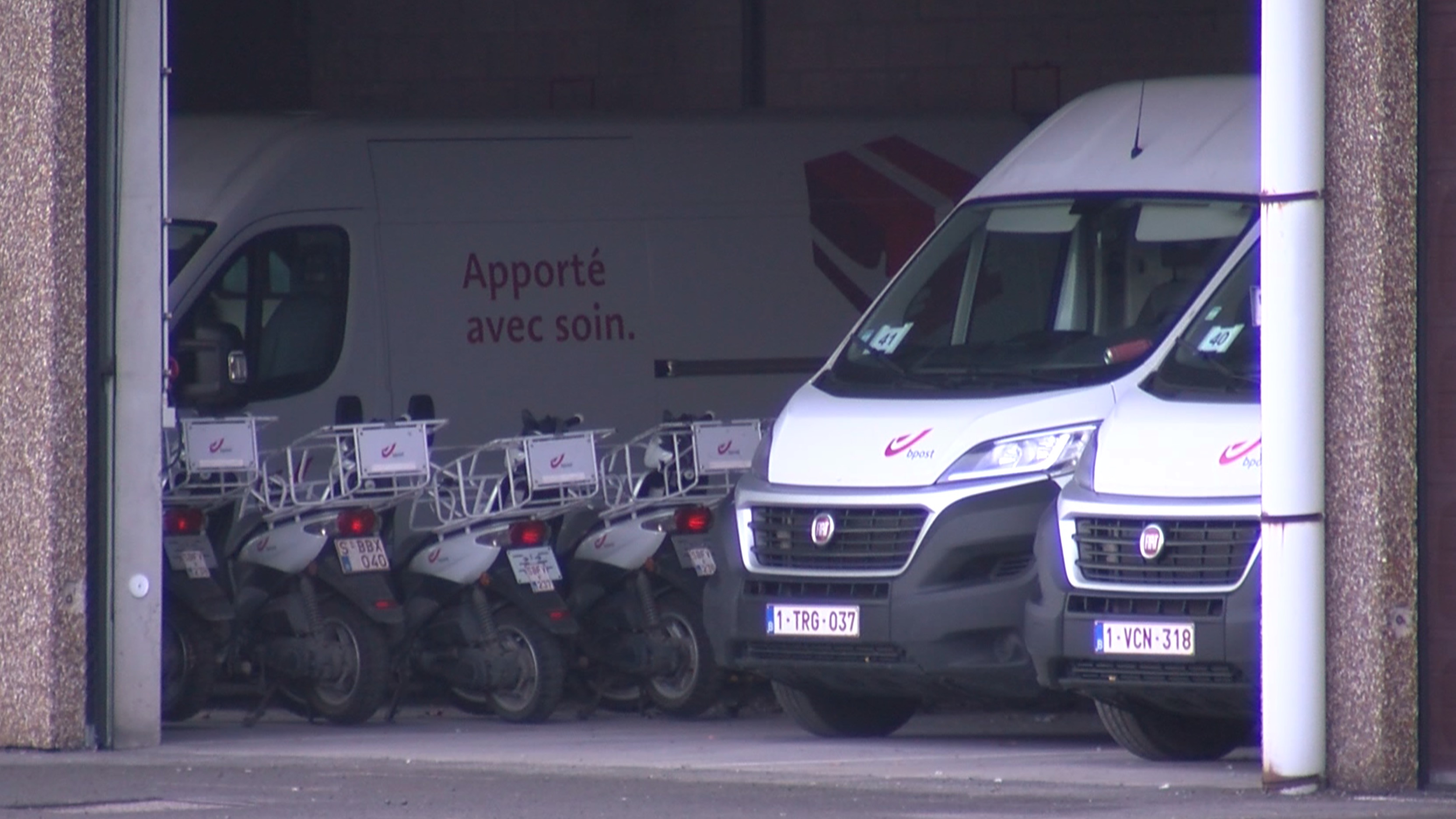 Bpost: le piquet de grève est maintenu au centre de distribution de Froyennes