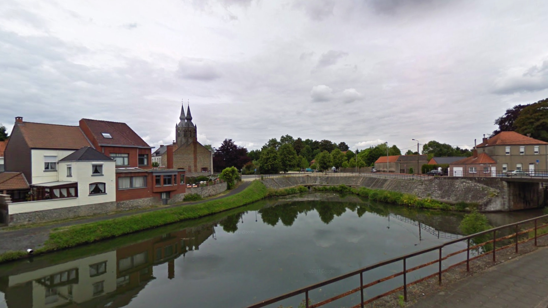 Le cadavre d’un octogénaire retrouvé dans le canal à Blaton