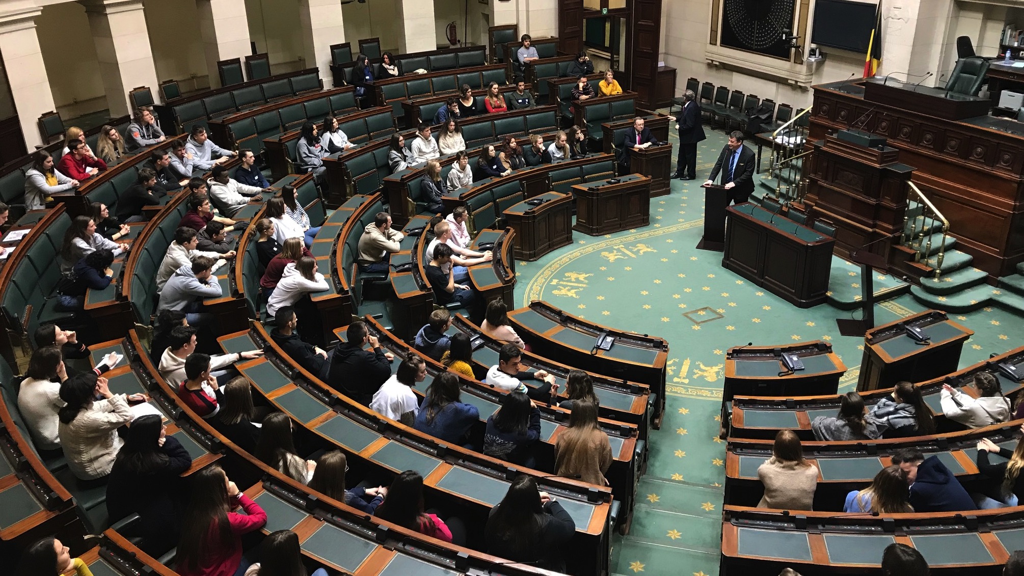 120 élèves de l'athénée Bara invités au parlement fédéral