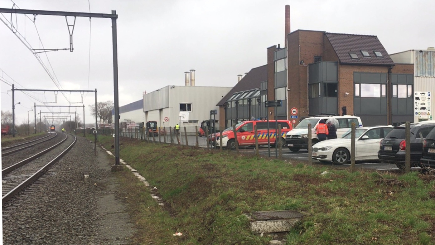 Une Mouscronnoise heurtée par un train décède sur les voies à Aelbeke